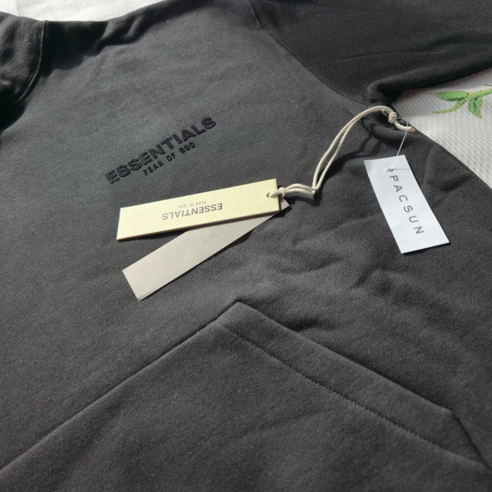 Fear of God Essentials Hoodie Black – Oversized Pullover NWT - Picture 3 of 8
